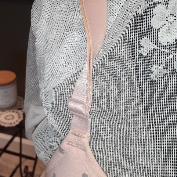 Racer back 40 DD or F new condition front clasp